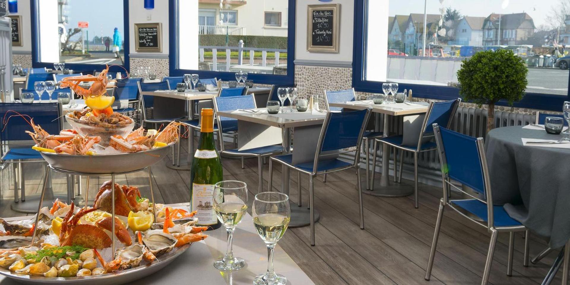 Au Ptit Mousse - Hotel Et Restaurant Courseulles-sur-Mer Exterior photo